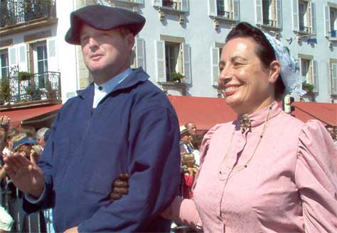 Béret de marin et coiffe d'artisane