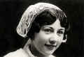 1935 Simone Jonas