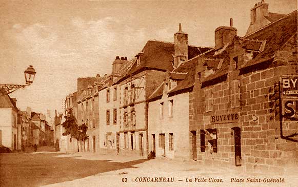 La place Saint Guénolé